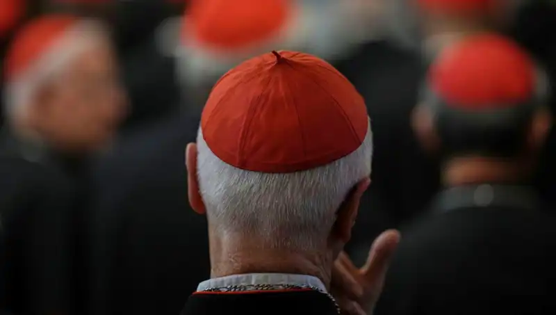 Yeni Papa Seçimi İçin Konklav Tarihi Açıklandı: Diyanet Dünyası Harekete Geçti