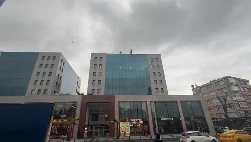 İBB Medya AŞ'ye Düzenlenen Polis Baskını: Gözaltılar ve Bilgisayarlara El Koyma