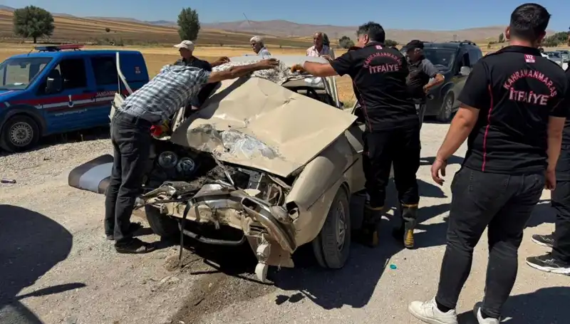 Kahramanmaraş'ta Kamyonet ve Otomobil Çarpıştı: Olayın Perde Arkası