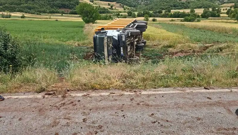 Tokat'ta Şoförün Hayatına Mal Olan Feci Kamyon Kazası