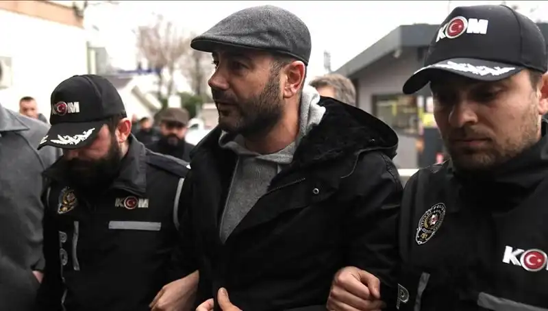 Rıza Akpolat'ın Baldızına Gözaltı: Derinlemesine İnceleme ve Olası Nedenler