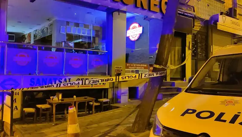 Üsküdar'da Çöp Kavgası: Komşular Arasında Çıkan Tansiyon Can Aldı