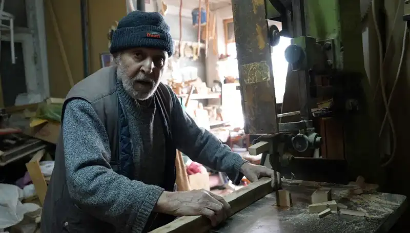 87 Yaşında Aşk ile Çalışmaya Devam Eden Usta Zanaatkar