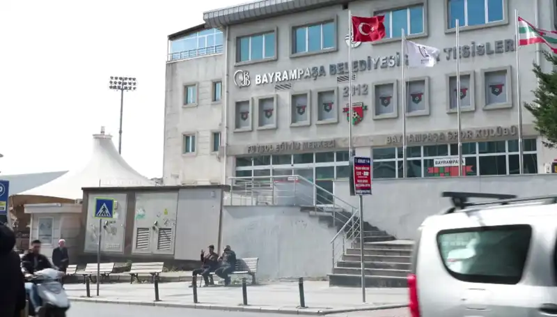 Arda Turan Spor Kompleksi'nde Otoparkı Su Bastı: Neler Yaşandı?