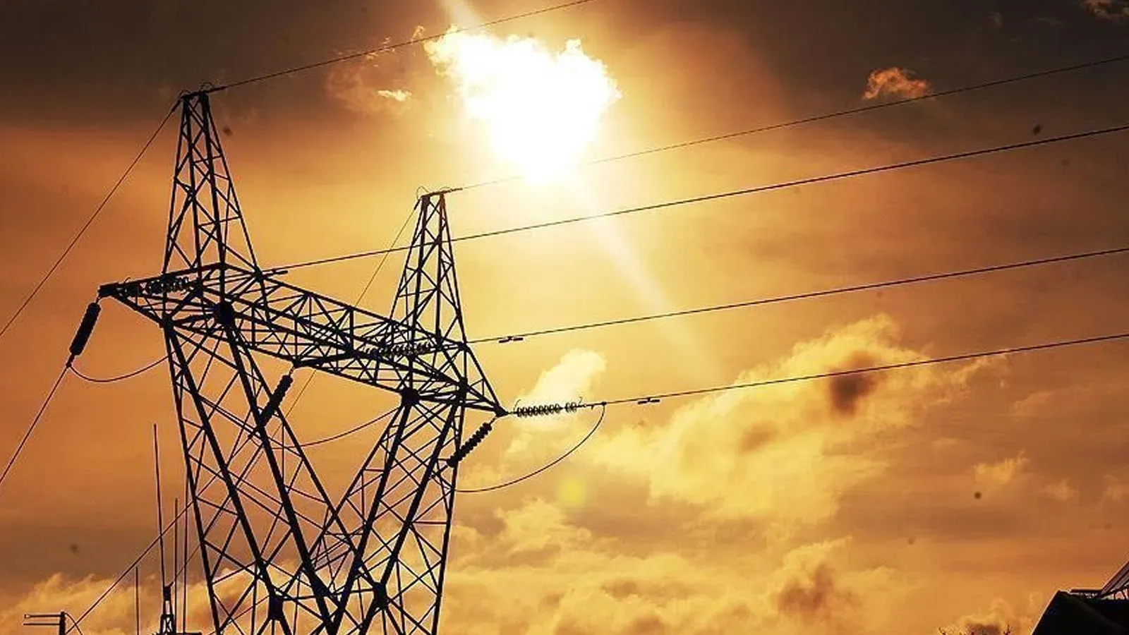 Spot Piyasada Elektrik Fiyatlarında Artış: Tüketici ve Sanayici Etkileniyor