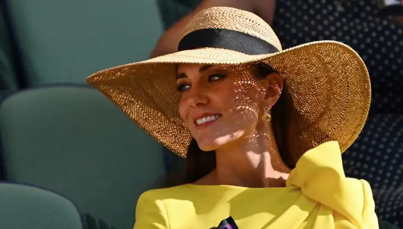 Kate Middleton'ın 15 Yıllık Asistanı Görevi Bıraktı: Kraliyet İlişkileri Üzerindeki Etkileri