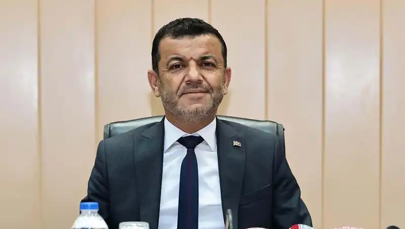 Bülent Nuri Çavuşoğlu: CHP Kurultayı'nın Dinamik Divan Başkanı Hakkında Bilmeniz Gerekenler