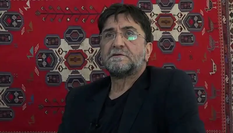 Ünlü Gazeteci Nihat Genç Aramızdan Ayrıldı, Medya Dünyası Sarsıldı