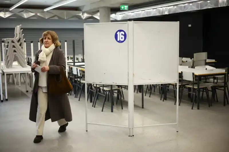 Portekiz Cumhurbaşkanlığı Seçimlerinde Sürpriz: İkinci Turda Heyecan Devam Ediyor