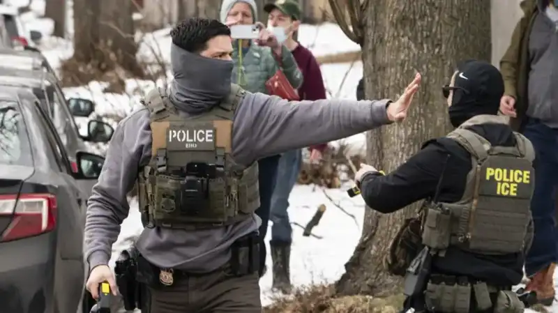 ABD Mahkemeleri’nden ICE’a Sert Uyarı: 4 Bin Hukuksuz Tutuklama