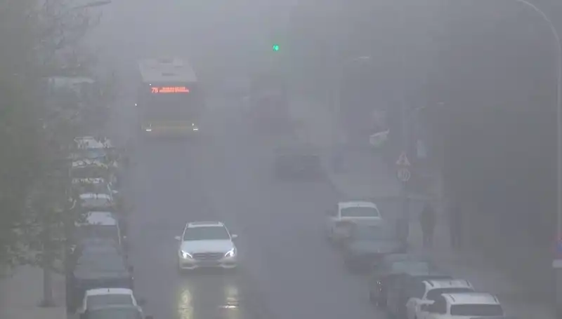 İstanbul’da Görüş Mesafesini Düşüren Sis Etkili Oldu