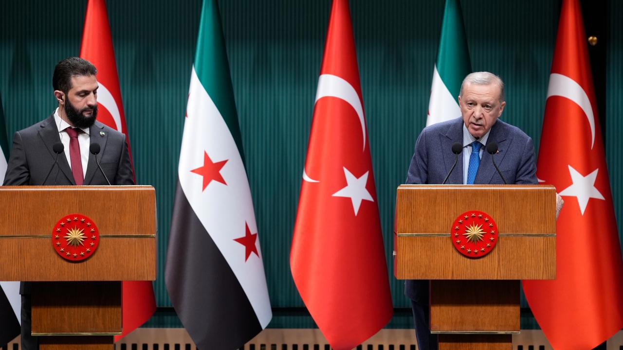 Cumhurbaşkanı Erdoğan: Suriye'ye Terörle Mücadelede Destek Hazır<br>