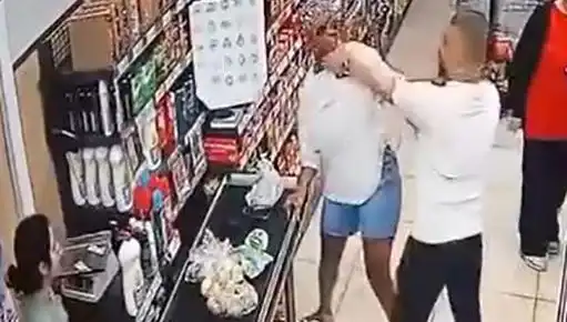 Market Kasa Sırasında Kadına Yapılan Saldırı, Gözleri Kamaştırdı
