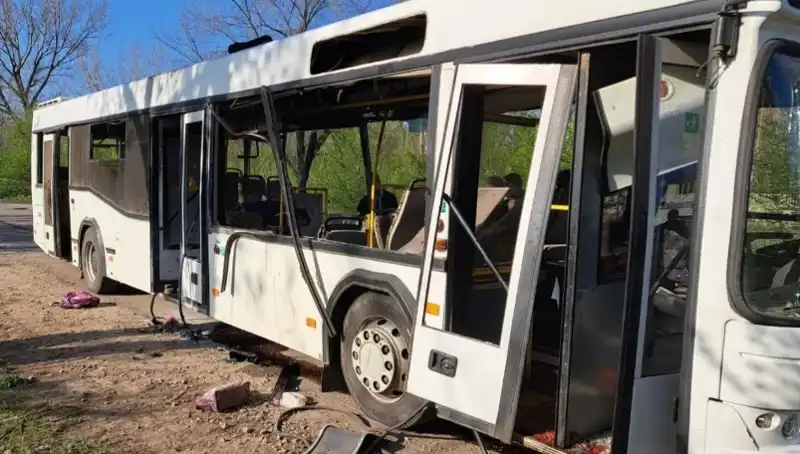 Rusya'nın İşçileri Taşıyan Otobüsüne Yapılan Saldırı: 9 Kişi Hayatını Kaybetti