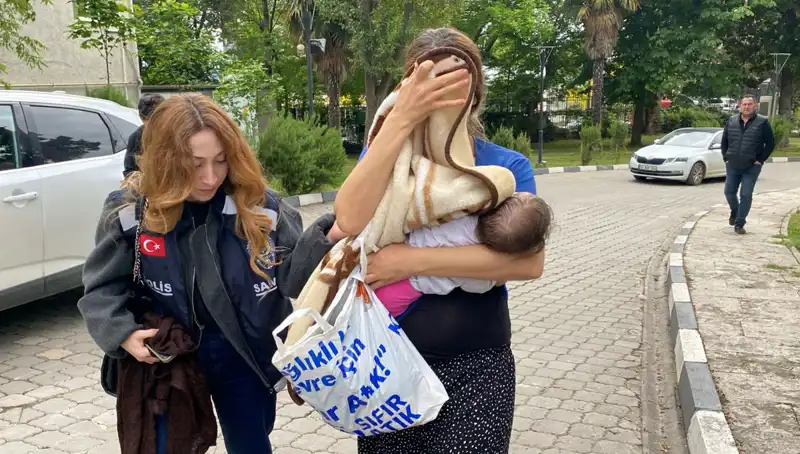 Ev Hırsızları Arasında Kadınlık Tamamlayıcı Rolü: Beklenmedik Olaylar