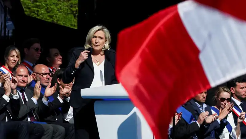 Le Pen’e Ceza Veren Hakime Gelen Ölüm Tehditleri: Gözaltına Alındı!