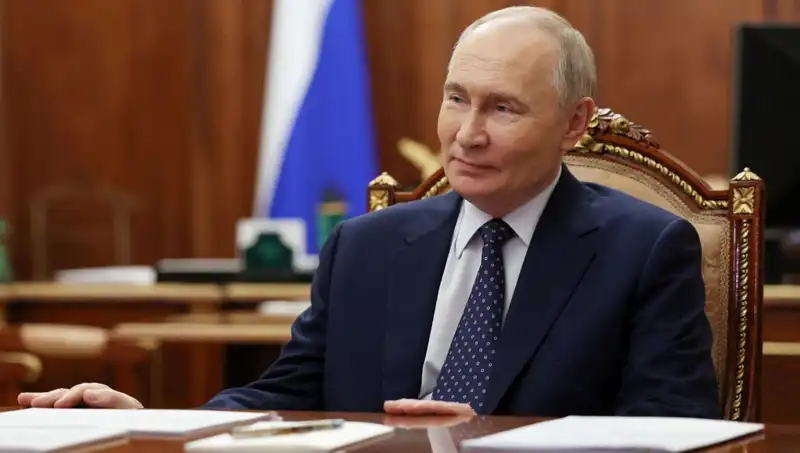 Putin'in Uzayda Çin'le Olan İşbirliğine Yönelik İddialı Planları