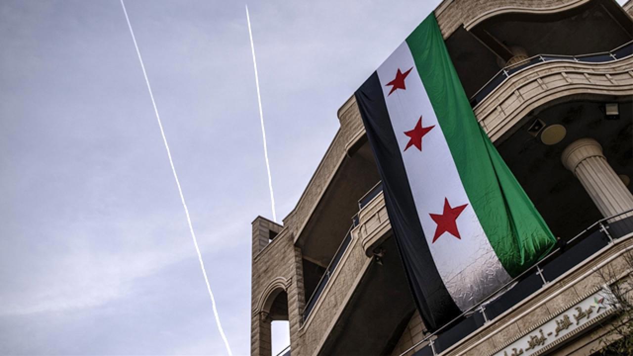 İran, Suriye'yi Kaosa Sürükleyebilir İddiasıyla Uyarıldı