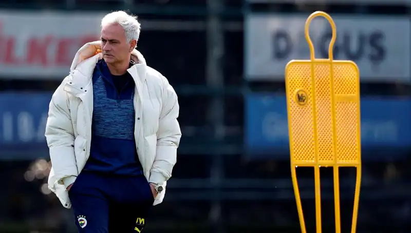 Mourinho'nun Futbol Felsefesi: Bir Numara ile Dönüş Yolu