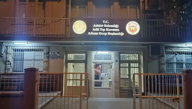 Sokak Ortasında Vurulan Genç, Şehrin Güvenliği Üzerine Tartışmaları Alevlendirdi