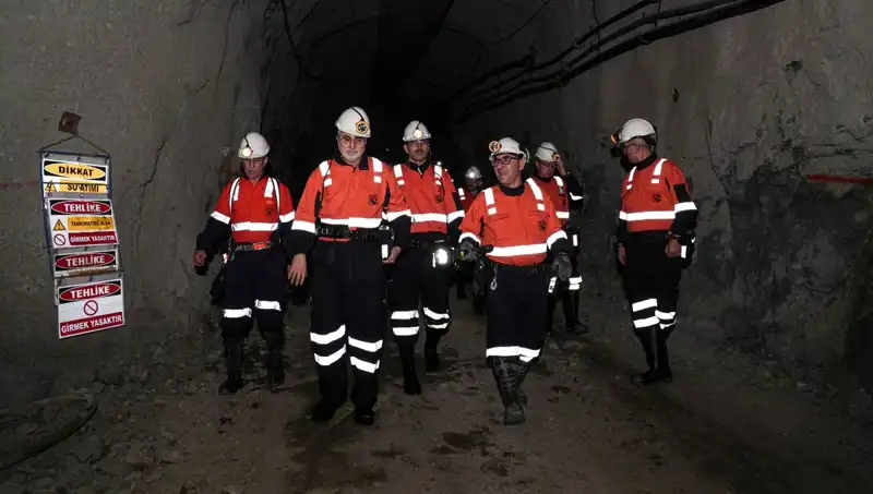 Altın Madeni Ziyareti: Bakan Işıkhan'ın Stratejik Adımları Neler Olacak?