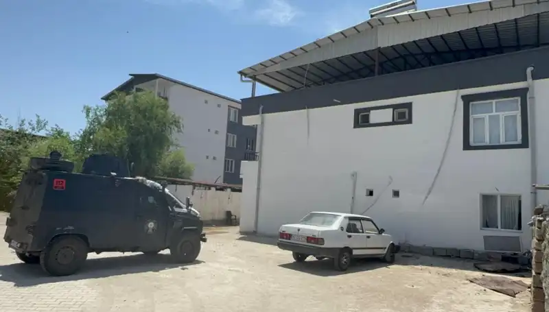 Babalar Günü’nde Korkunç Olay: Çocuk Babasına Çekiçle Saldırdı