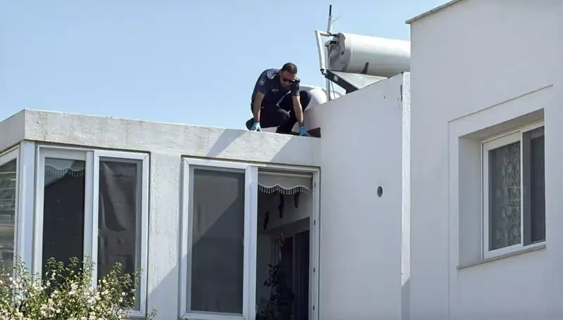 Bodrum'da Çatıdan Düşen Emekli Polis: Acı Olayın Ayrıntıları Açıklandı