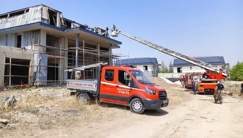 Gölbaşı’nda Villalar Kül Oldu: Dev Yangın Neden Çıktı?