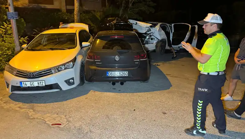 Alkollü Sürücünün Deli Jirosu: Bir Sokak Birbirine Girdi!