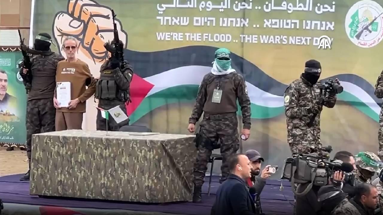 Hamas, İsrailli Esirleri Kızılhaç'a Teslim Etti