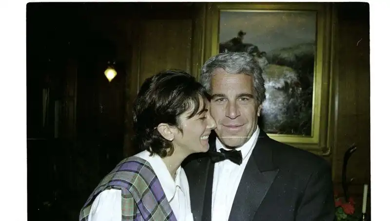 Ghislaine Maxwell'in İfşaları: Epstein Skandalında 100 Ünlü İsim Suçlamalarla Karşı Karşıya